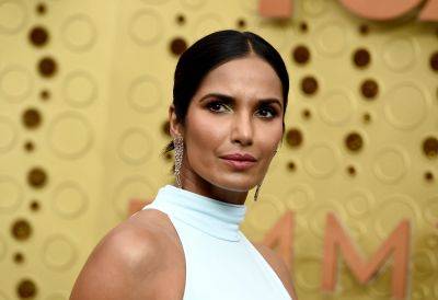 Padma Lakshmi Reveals The One Condition That Excused Her From Spitting Out Food During ‘Top Chef”s Judging Scenes - etcanada.com - Britain