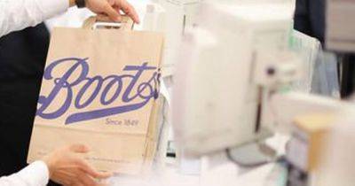 Boots fans 'ditch Botox' for 'game-changer' anti-ageing solution that 'makes skin firmer and reduces wrinkles' - www.manchestereveningnews.co.uk