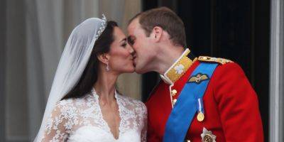 Prince William & Kate Middleton's Wedding Kiss: Video Resurfaces, Reveals What He Whispered to Her - www.justjared.com