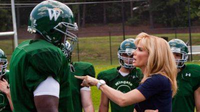 'The Blind Side' Producers Reveal How Much They Paid Michael Oher and the Tuohy Family While Making the Film - www.etonline.com