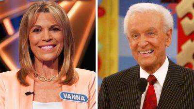 Vanna White Thanks Bob Barker For Introducing Her to the 'Game Show World' After His Death - www.etonline.com - Los Angeles - USA