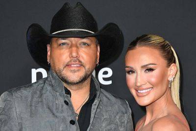 Jason Aldean’s Wife Brittany Fires Back At Critics After ‘Try That In A Small Town’ Tops Hot 100 Chart - etcanada.com - city Small