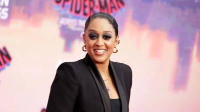 Tia Mowry Explains Why She's 'Terrified' to Date After Divorce From Cory Hardrict - www.etonline.com