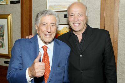 Tony Bennett’s Son Speaks Out On Father’s Death: ‘The Music Never Left Him’ - etcanada.com