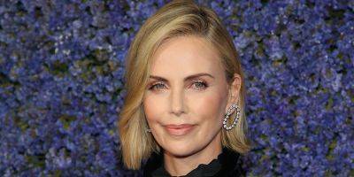 Charlize Theron Reveals a Beauty Trend She Regrets - www.justjared.com