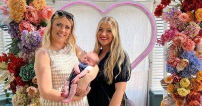 Gogglebox star Izzi Warner quickly clarifies comments as she coos over sister Ellie's boyfriend and their baby son - www.manchestereveningnews.co.uk