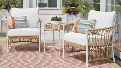 The Best Patio Furniture from Walmart to Upgrade Your Space for Labor Day: Dining Sets, Sofas & More - www.etonline.com