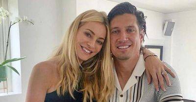 Tess Daly and Vernon Kay 'reignite spark' as they begin dating again after 20 years - www.dailyrecord.co.uk - California