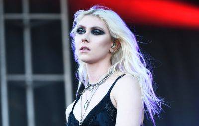 Taylor Momsen says she was “relentlessly” bullied over role in ‘How The Grinch Stole Christmas’ - www.nme.com - New York