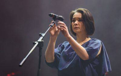 Watch Mitski debut new songs at acoustic Mexico City show - www.nme.com - Britain - New York - Los Angeles - Los Angeles - USA - New York - county Hall - Manchester - Canada - Berlin - city Mexico City - county Union - city Babylon - county Love