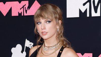 Taylor Swift Is Giving Reputation on the 2023 VMAs Red Carpet - www.glamour.com
