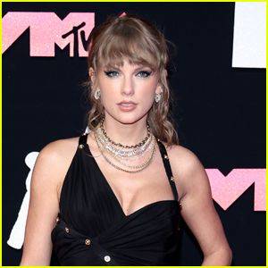 Taylor Swift's 'Eras Tour' Concert Film on Track for $100 Million Opening at Box Office - www.justjared.com - USA - Mexico - Canada