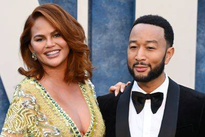 Chrissy Teigen And John Legend To Reportedly Renew Vows At Lake Como 10 Years After Italy Wedding - etcanada.com - Italy