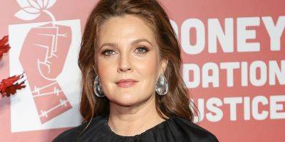 Drew Barrymore Deletes Her Apology Video After Criticism From Big Stars - www.justjared.com - Hollywood