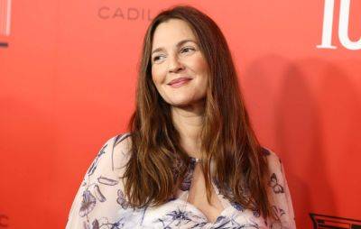 Drew Barrymore pauses talk show premiere till after Hollywood strikes end - www.nme.com - USA - Hollywood