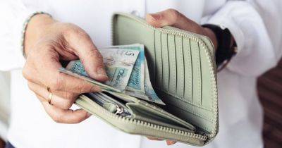 New calls for weekly State Pension payments of £416 for every person aged over 60 - www.dailyrecord.co.uk
