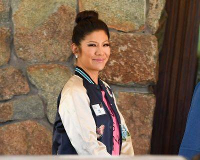Julie Chen Moonves Says She ‘Felt Stabbed In The Back’ Amid ‘The Talk’ Exit: ‘That Was A Hard Time’ - etcanada.com