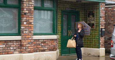Coronation Street spoilers as Rovers Return in sudden close, Ryan's left mortified and Paul says goodbye with fisticuffs - www.manchestereveningnews.co.uk - Manchester - Canada - Thailand