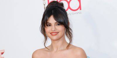 Selena Gomez Jokes About Her Relationship Status In Cheeky TikTok - www.justjared.com
