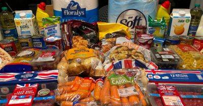 'I bought exactly the same shopping from Lidl and Aldi to see which is cheapest' - www.manchestereveningnews.co.uk