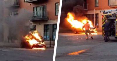 Dramatic footage captures moment Fiat 500 bursts into flames near Manchester city centre - www.manchestereveningnews.co.uk - Manchester