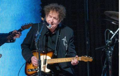 Bob Dylan plays surprise set with The Heartbreakers at Farm Aid - www.nme.com - USA - Ethiopia