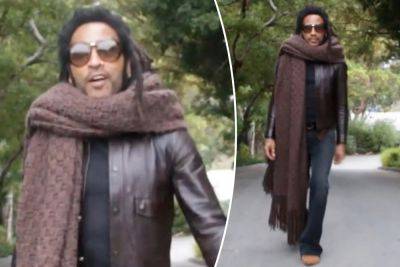 Lenny Kravitz’s giant scarf is more like a blanket in new viral TikTok - nypost.com - New York - Bahamas
