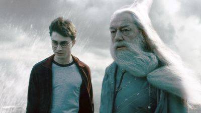 Daniel Radcliffe and ‘Harry Potter’ Cast Mourn the Loss of Dumbledore Actor Michael Gambon: ‘One of the Most Brilliant, Effortless Actors’ - variety.com
