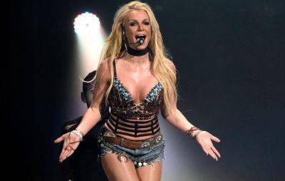Britney Spears gets welfare check after video of dancing with knives - www.nme.com