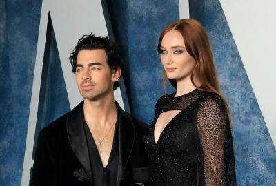 Joe Jonas And Sophie Turner Preparing To Divorce After 4 Years Of Marriage: Report - etcanada.com - Los Angeles - county Person