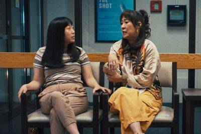 ‘Quiz Lady’ Trailer: Awkwafina And Sandra Oh Are Messy Sisters Trying To Get On A Gameshow Hosted By Will Ferrell - etcanada.com - Taylor - city Holland, county Taylor - county Hale