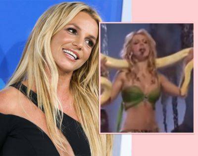 Britney Spears Reveals How TERRIFIED She Was During Iconic Python Performance At 2001 MTV VMAs! - perezhilton.com