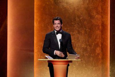 John Mulaney Surprises Governors Awards as Host, Recalls Failed Audition for Maggie Gyllenhaal Movie as ‘Young Cop’ - variety.com - Los Angeles - county Davis - county Clayton