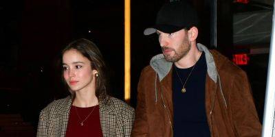 Chris Evans & Wife Alba Baptista Hold Hands in Rare Photos Out to Dinner, 2 Other Famous Couples Also Spotted! - www.justjared.com - Beverly Hills - county Hand