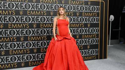 Suki Waterhouse (and Her Baby Bump) Walked the Emmys Red Carpet in Couture - www.glamour.com