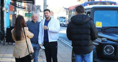 Tommy Fury brushes off £70 yellow line parking fine as he poses with fan for selfie - www.ok.co.uk - Dubai - Hague