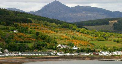 Stunning island village is Scotland's top trending beauty spot for staycations - www.dailyrecord.co.uk - Scotland