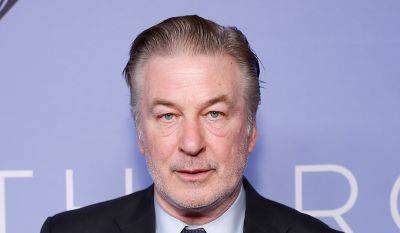Alec Baldwin Indicted Again for Involuntary Manslaughter, His Lawyers Respond with Brief Statement - www.justjared.com