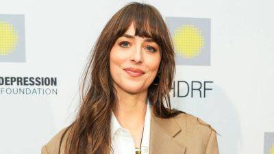 Dakota Johnson Says Filming ‘Madame Web’ With A Blue Screen “Was Absolutely Psychotic” - deadline.com