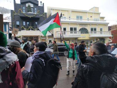 Sundance: Melissa Barrera Joins Pro-Palestinian Protest On Main Street; About 100 Demonstrators Show Up In Park City - deadline.com - Palestine - state Jewish