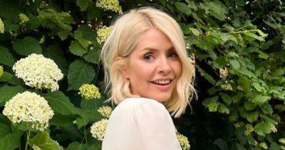 Holly Willoughby says 'I can't' as she responds to famous pals leaving fans floored with music 'return' - www.manchestereveningnews.co.uk - Britain