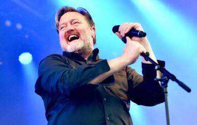 Watch Elbow play new song ‘Lovers’ Leap’ on Graham Norton - www.nme.com - London - Manchester