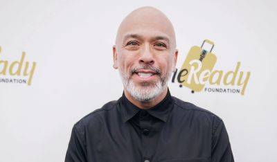 Golden Globes Host Jo Koy Dishes On Comic He Wants To Win First Stand-Up Prize & Reform Within Awards Body: “We Should All Look Forward Now” - deadline.com