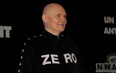 Watch Billy Corgan sing with Wizzo The Wizard on NBC New Year’s Eve show - www.nme.com - Chicago - county Highland