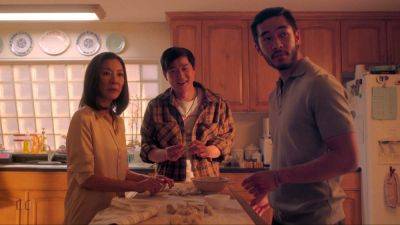 ‘The Brothers Sun’ Review: Family Secrets, Violence & Gangs Entertain In Amusing New Michelle Yeoh Series - theplaylist.net - USA