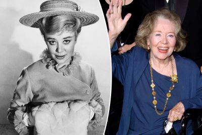 ‘Mary Poppins’ star Glynis Johns, who sang Sondheim’s ‘Send in the Clowns,’ dead at 100 - nypost.com - New York - Hollywood - New York - South Africa
