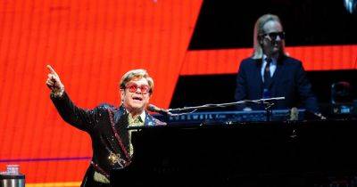 Sir Elton John's Derek Draper tribute after he left him and Kate Garraway in tears over dedication at gig - www.manchestereveningnews.co.uk - Britain