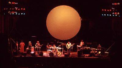 Pink Floyd Stealth-Release Another 18 ‘Dark Side of the Moon’-Era Concerts - variety.com - Eu