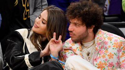 Selena Gomez's Boyfriend, Benny Blanco, Faces Backlash for Taking His Shoes Off on Date Night - www.glamour.com - Los Angeles