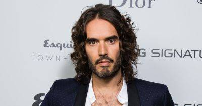 Russell Brand 'wants to buy holiday home' in Scots village where he spent New Year - www.dailyrecord.co.uk - Scotland